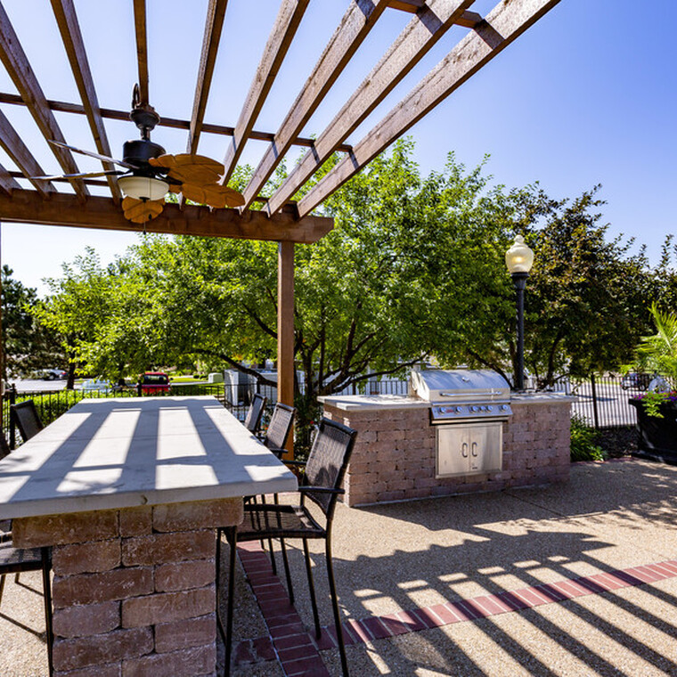 Resident BBQ gas grill area and outdoor lounge!
